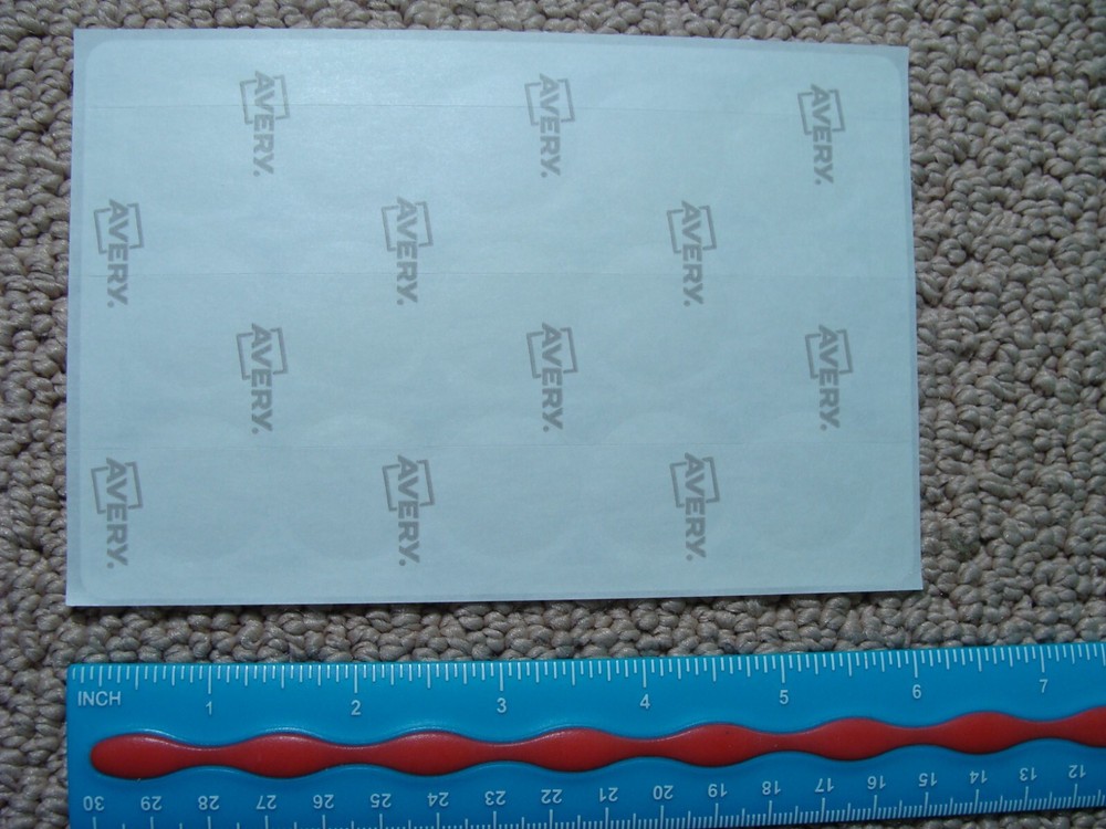 75 Avery Mailing Seals 5247 5-Sheets Circles 1" White