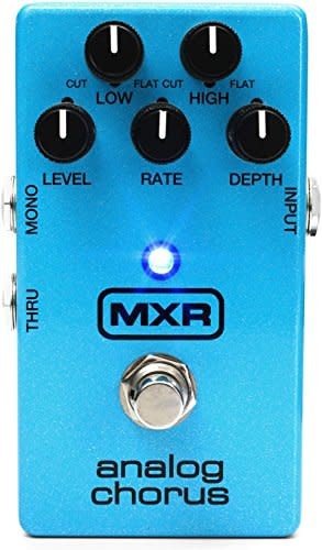 MXR M234 Analog Chorus Pedal w/ Patch Cable, Strap, and Pick Pack