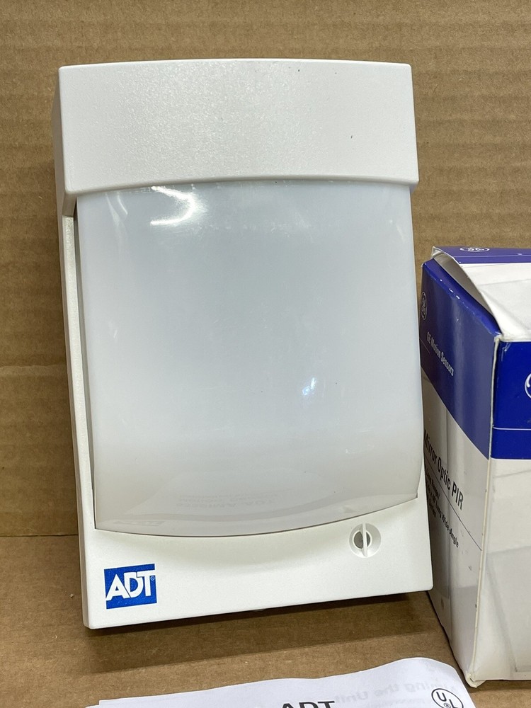 GE 633SIMA-ADT Mirror Optic PIR 200’ Range/Wide Angle 4D Processing Security