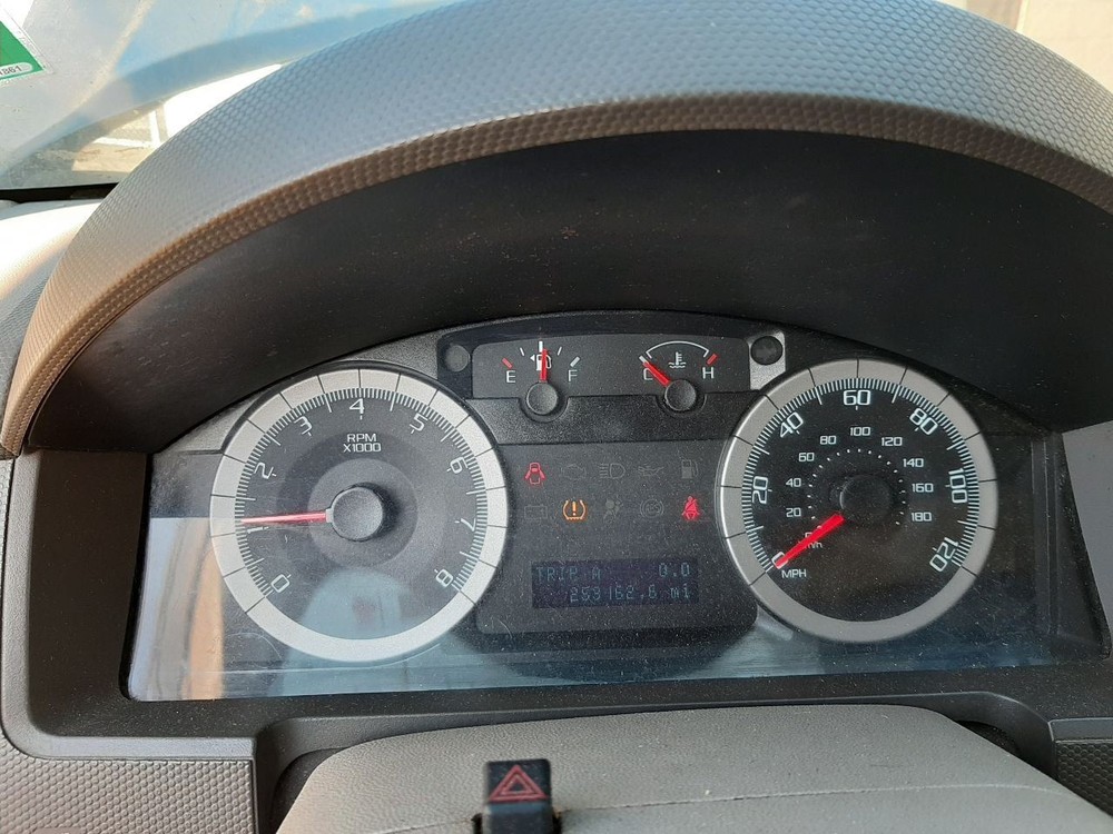 ESCAPE 2010 High Mounted Stop Light 1071535