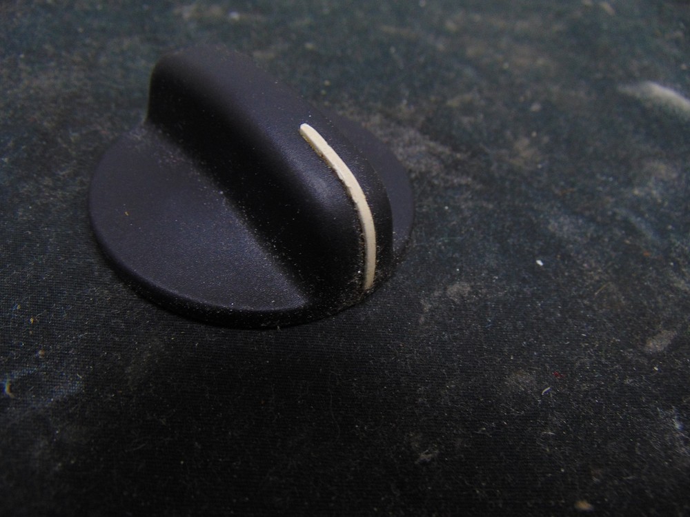 Whirlpool Range RF385PXEN Control Knob 3196231