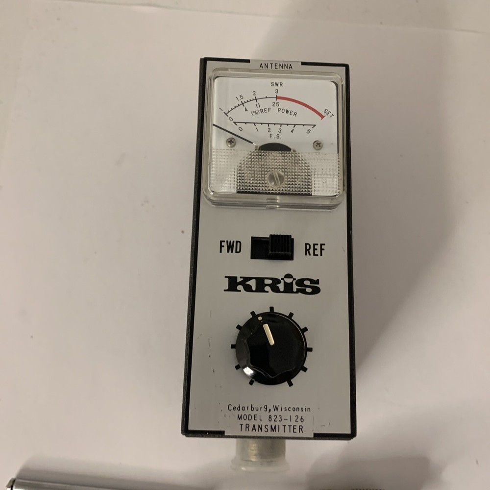 Vintage made in Japan. KRIS, Transmitter Model 823-126 Untested