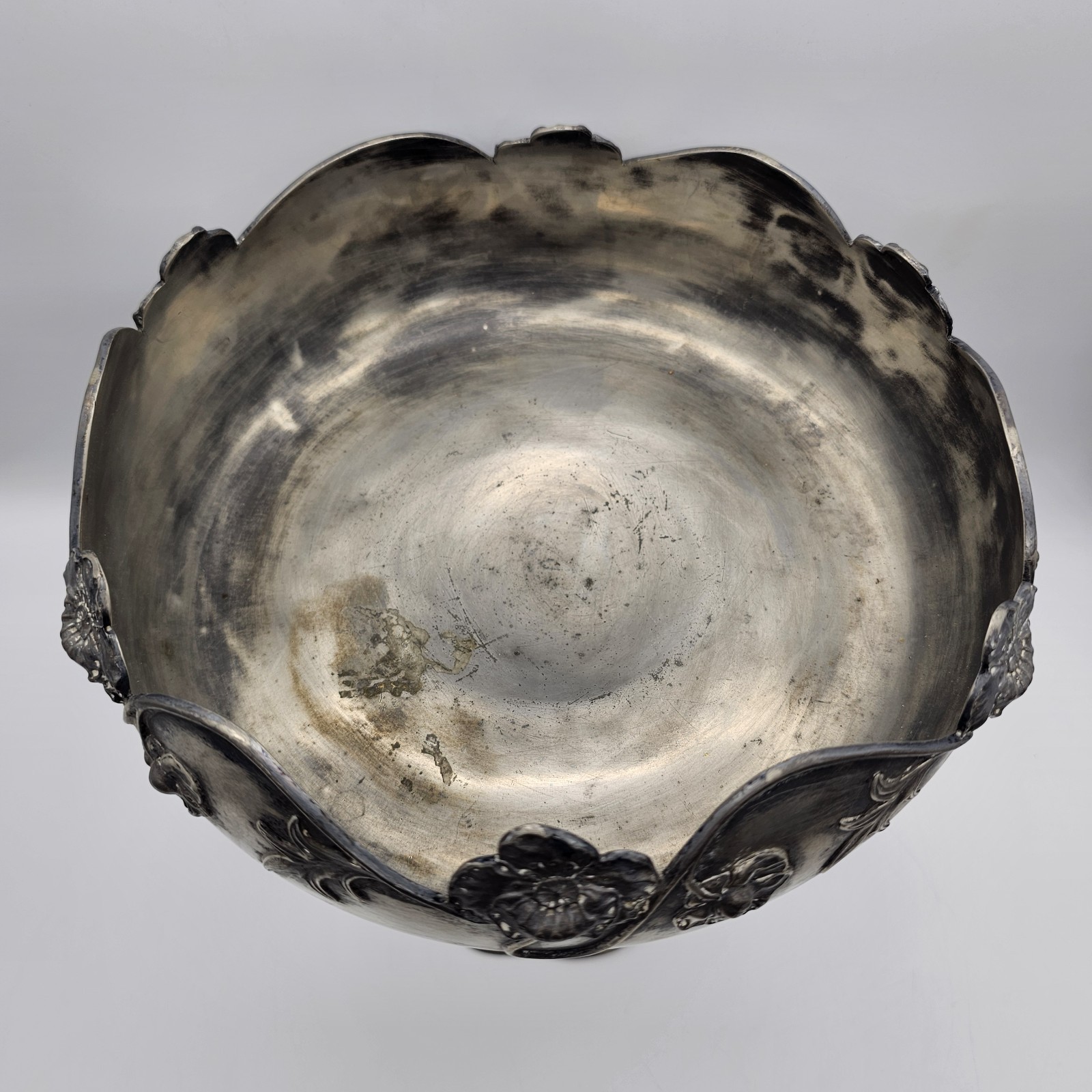 20th Century Art Nouveau Silverplate Pedestal Compote With Floral Relief