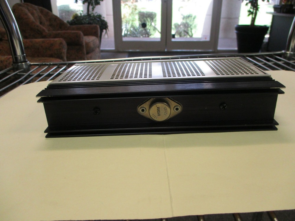 Acopian A018NT100 Power Suppy, 18V, 1A