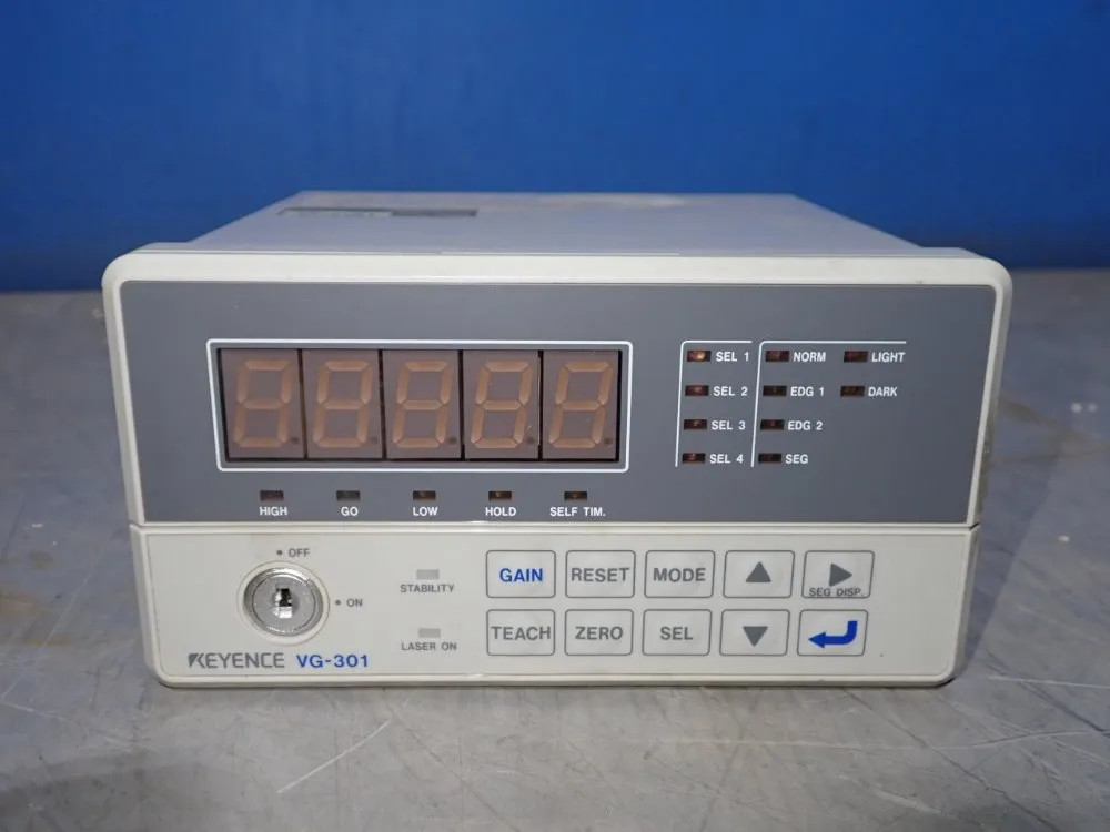 KEYENCE SENSOR AMPLIFIER VG-301