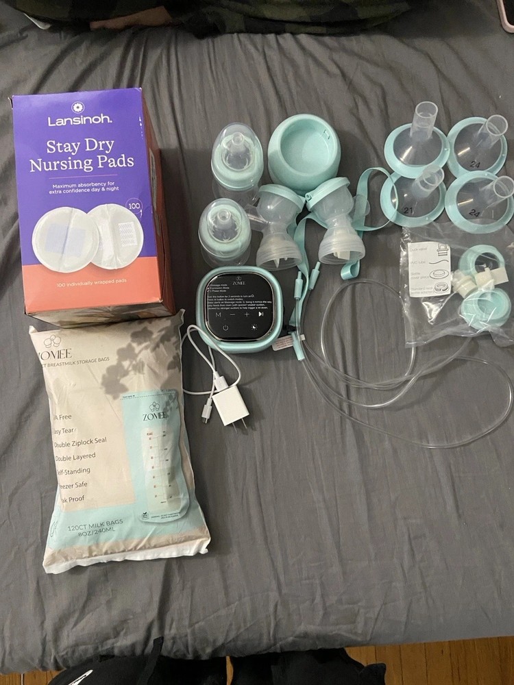 Zomee Breast Pump With Bag And Accessories