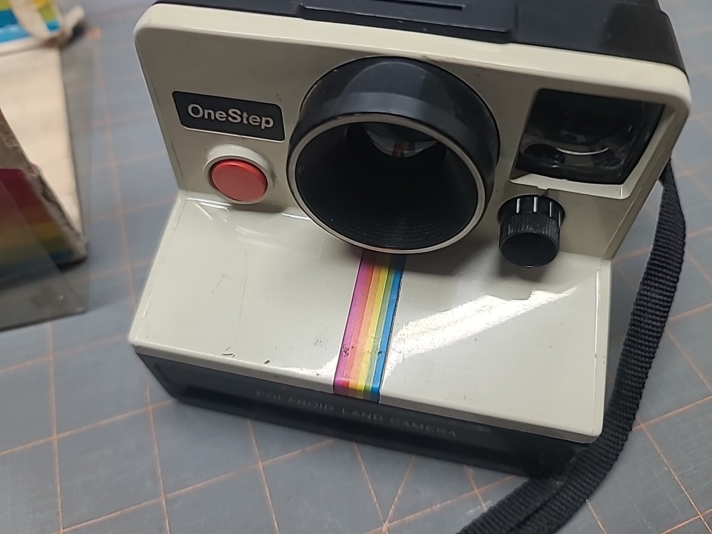 Vintage POLAROID One Step Land Camera with Box Rainbow