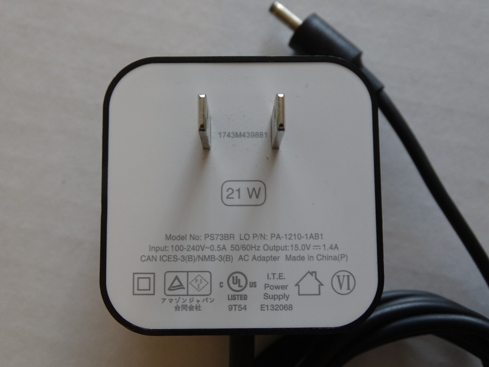 Official Amazon 21W power adapter for the Amazon Echo Black