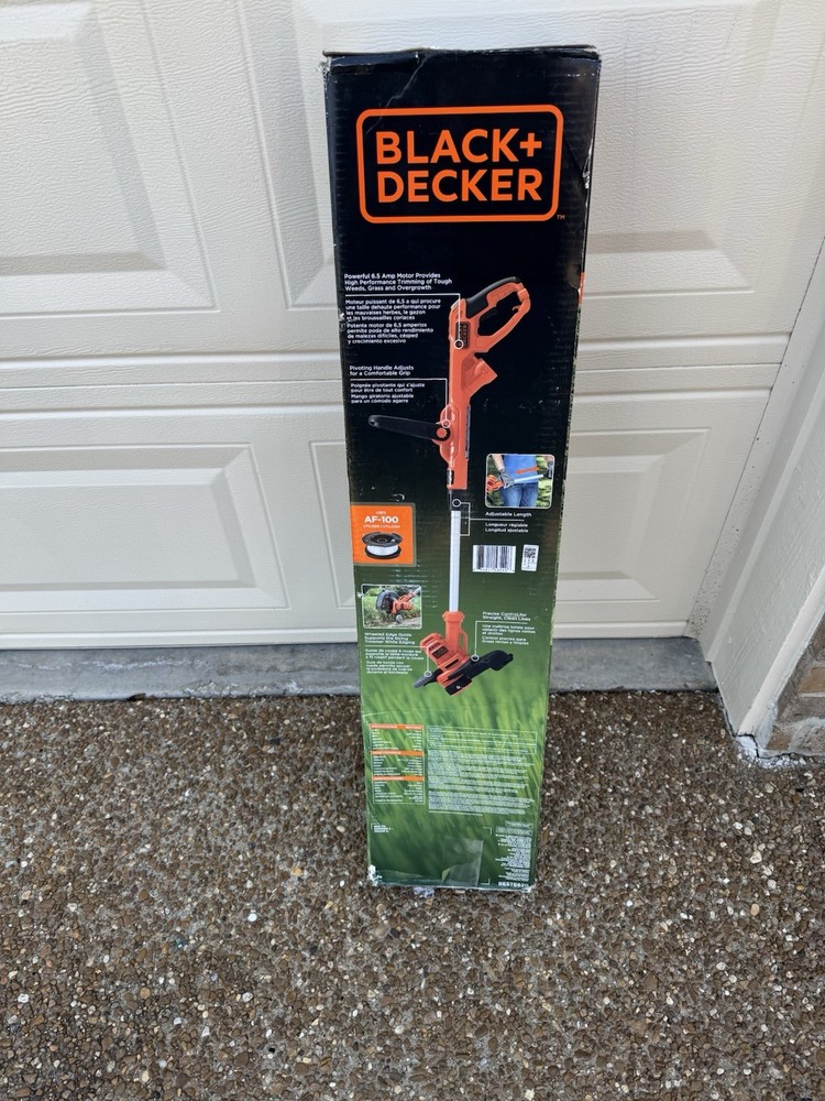 BLACK+DECKER EASYFEED 14 in. Corded String Trimmer Edger, Adjustable