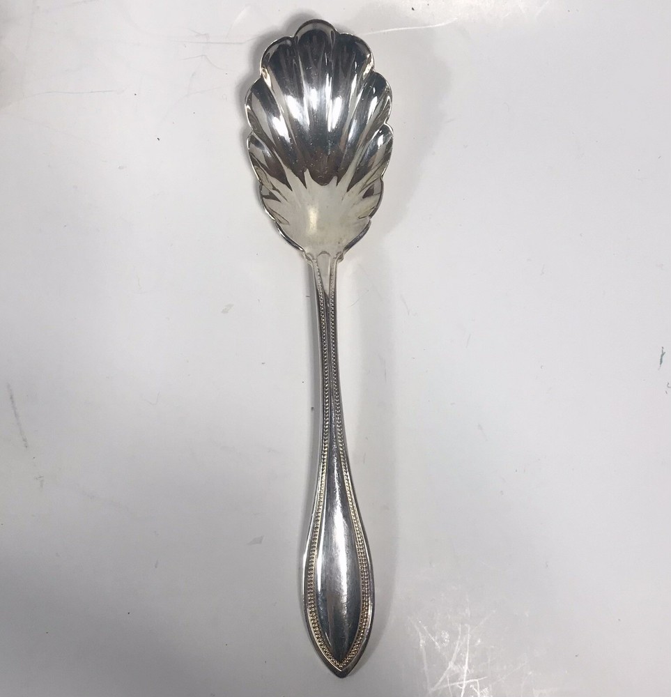 Oneida Silver Plate Sugar Spoon Arbor Shell Shaped Serving Utensil Flatware G17
