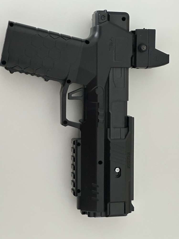 Gecko Soft Bullet Launcher with Red Dot Sight