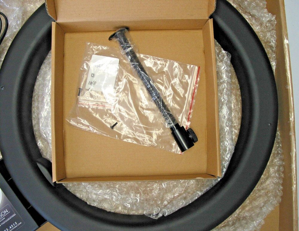 Anderson 18" diameter Fluorescent Studio Ring Lighting w/Flexible Stand