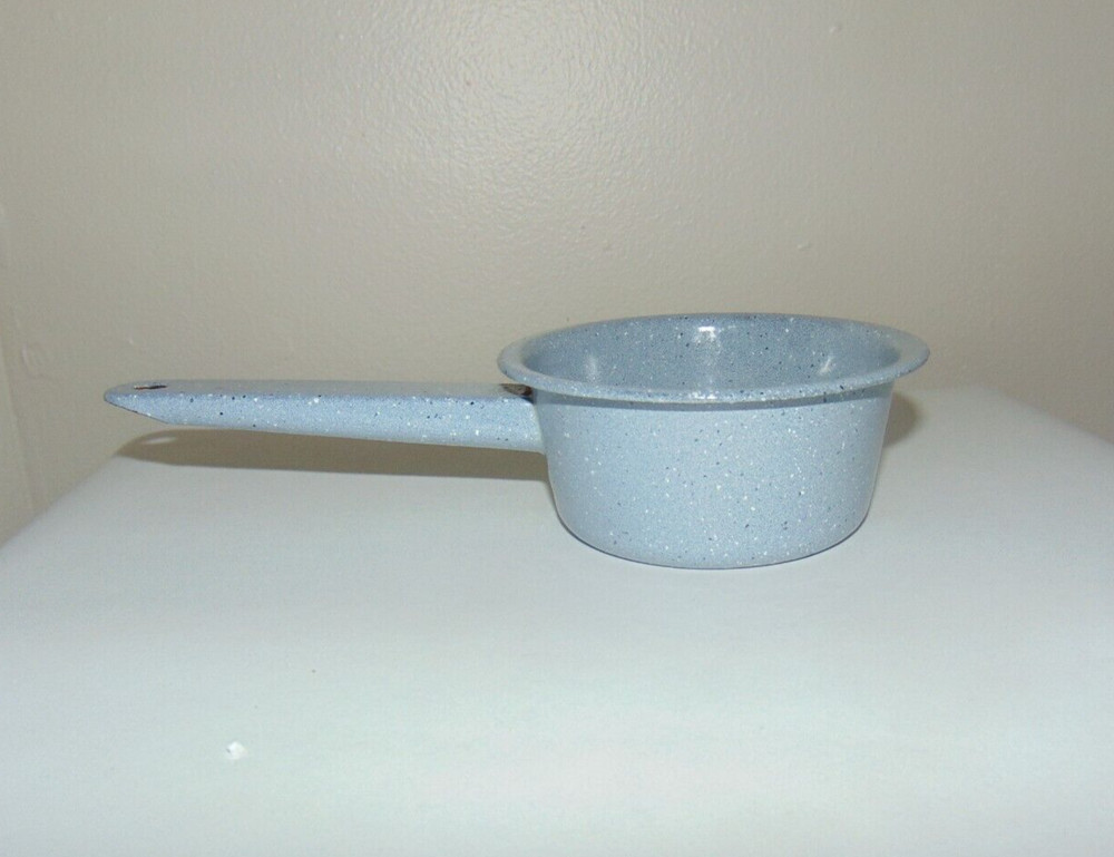 Grey Enamelware Dipper Pan Short Handle
