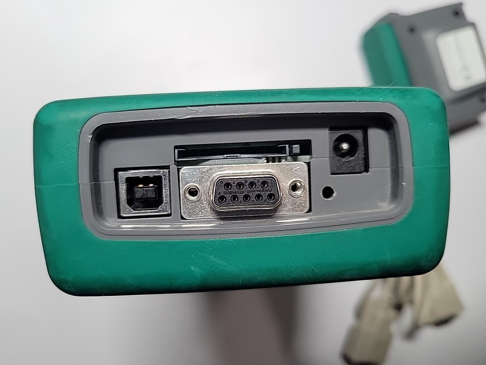 Fluke Microtest Omni Scanner 2/ Remote (2) Mod-8, 1 CAT 6 Adapter