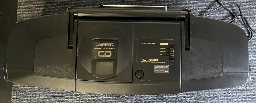 JVC RC-X310 FM/CD Portable Stereo System