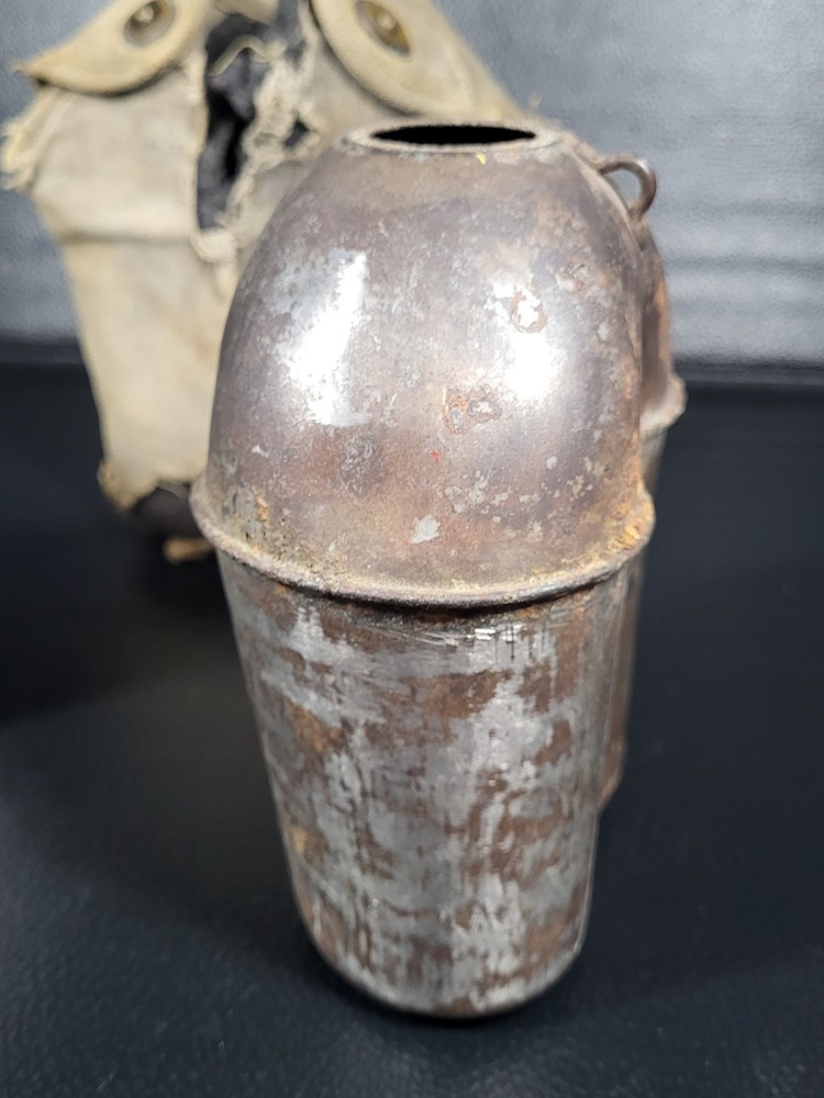 ORIGINAL WWII US ARMY INFANTRY M1942 CANTEEN COVER-DATED 1944 No Top