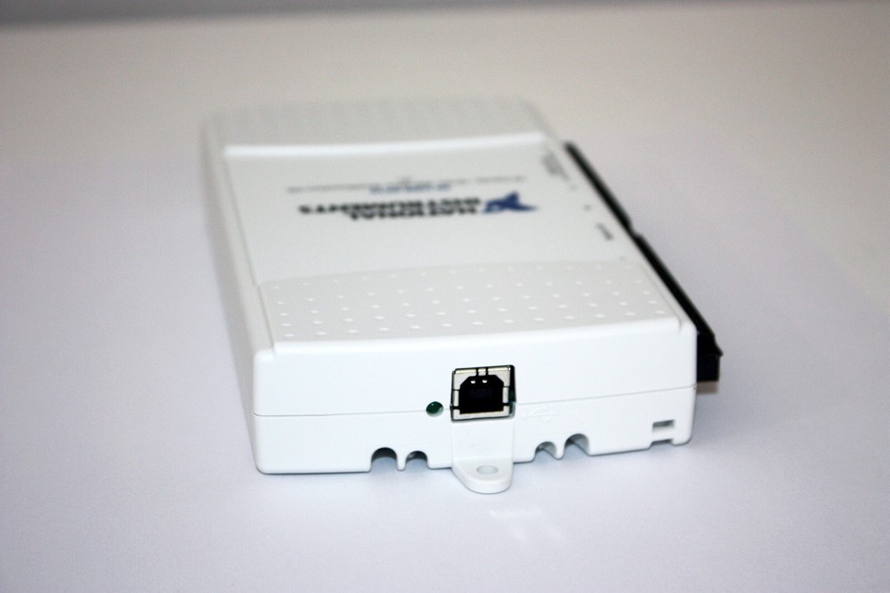National Instruments NI USB-6210 Multifunction I/O Device DAQ Data Acquisition