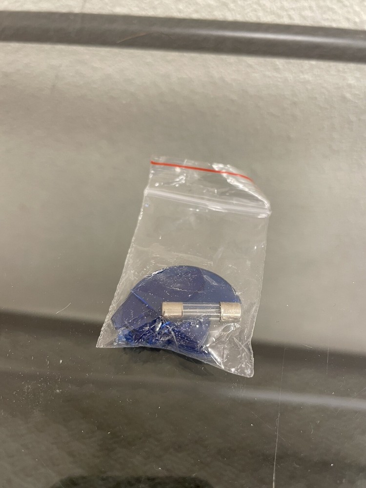 AmScope MD200 Microscope Eyepiece With Adapters