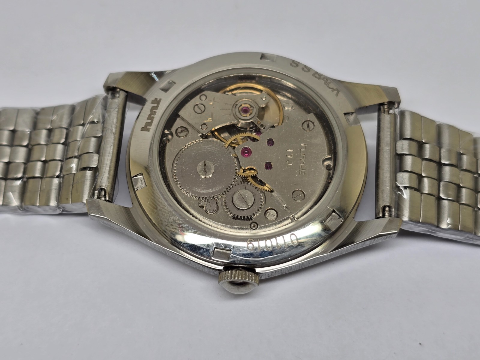 Vintage Hmt Pilot Yellow Dial 17 Jewels Mechanical hand winding Transparent Back