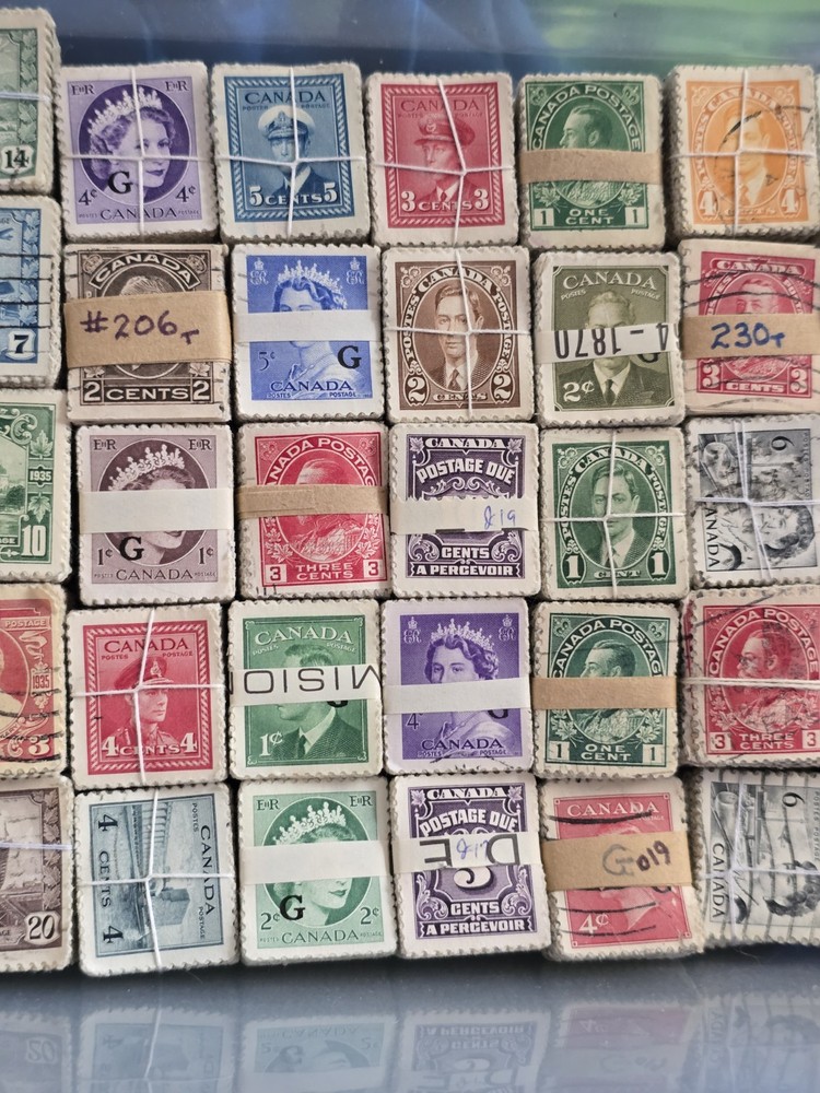 Canadian Stamps Bundleware