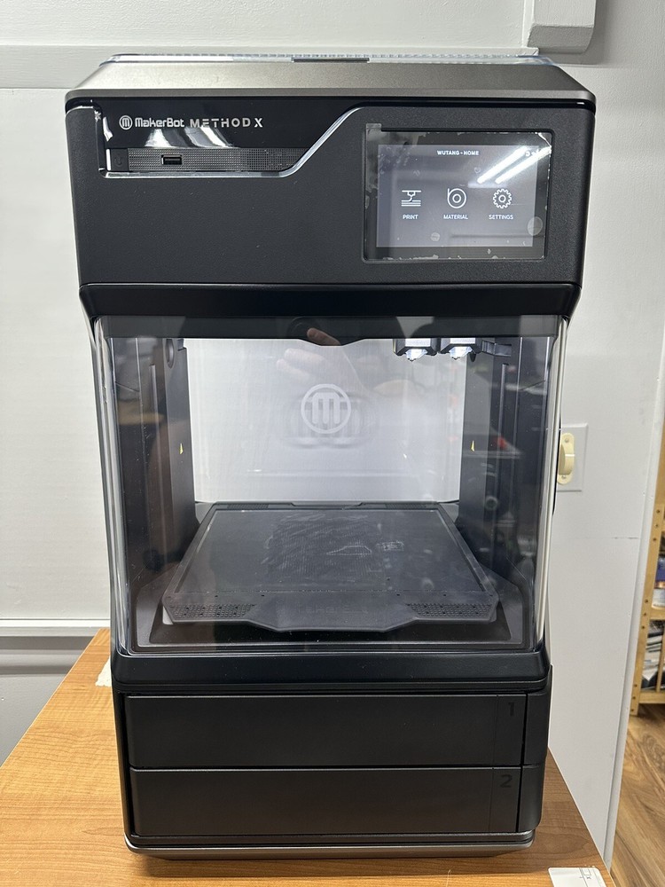 MakerBot METHOD X 3D Printer With Many EXTRAS ABS PETG PLA CARBON