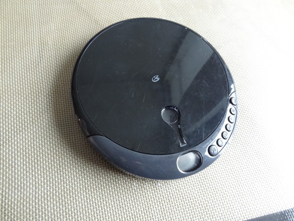GPX PC301B Portable CD Player