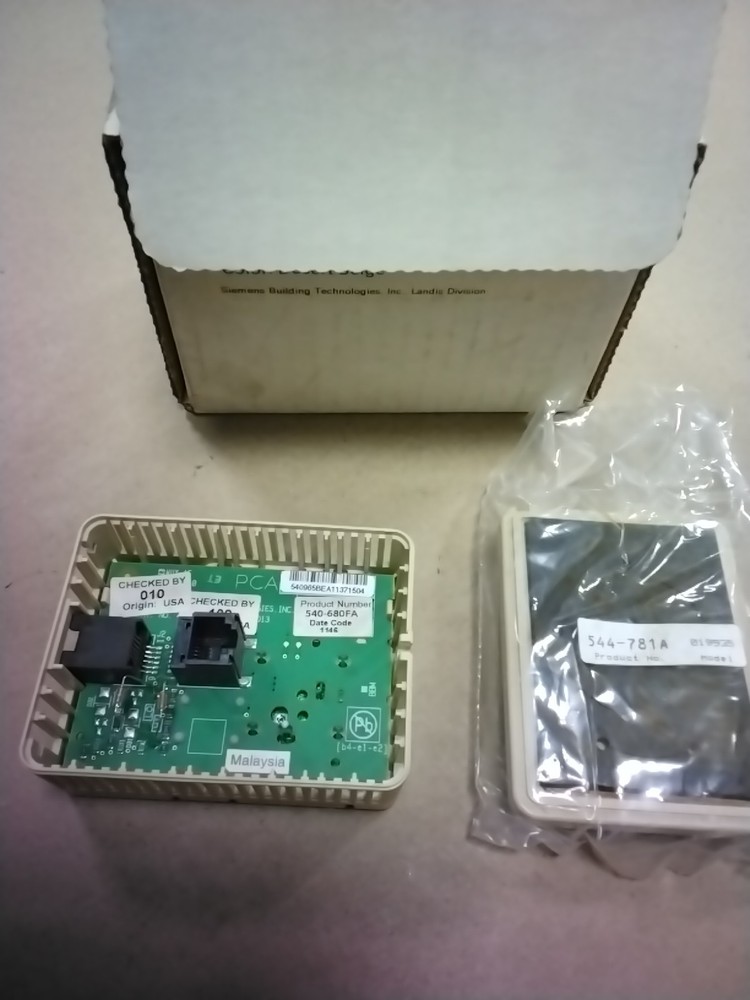 SIEMENS 540680FA Electronic Room Sensor w/Setpoint