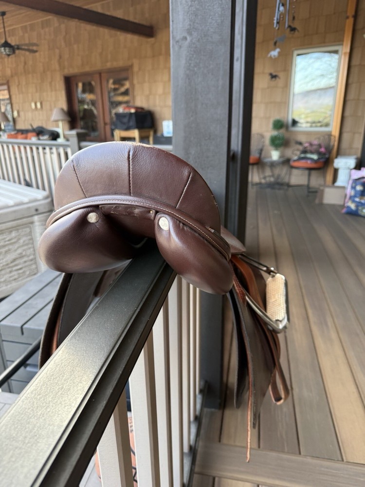 HDR 15 3/4 Short Flap Saddle