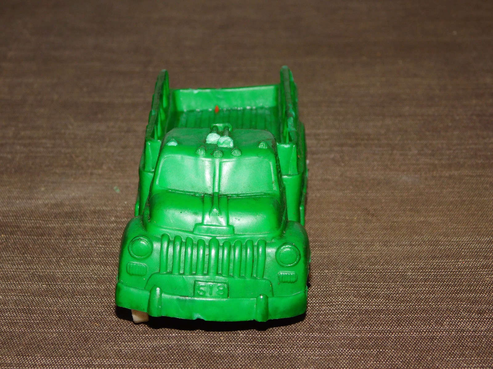 VINTAGE MADE IN USA TOY 5 3/4" LONG PLASTIC AUBURN GREEN TRUCK