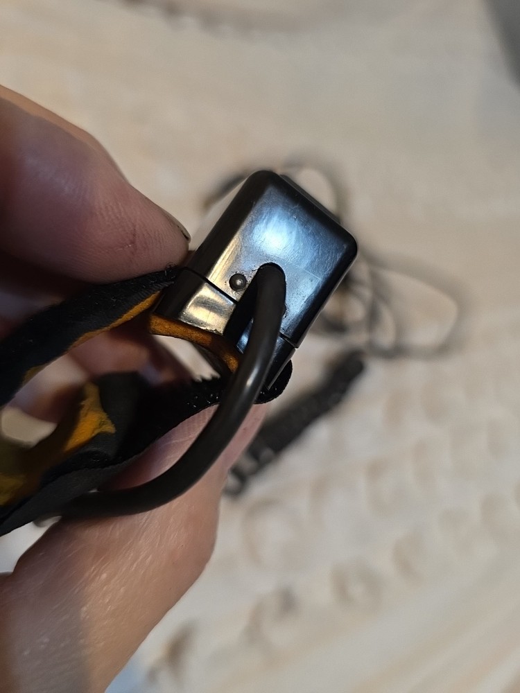 Telex PT-200 Avionics Push to Talk Switch, Test Video Showing Continuity