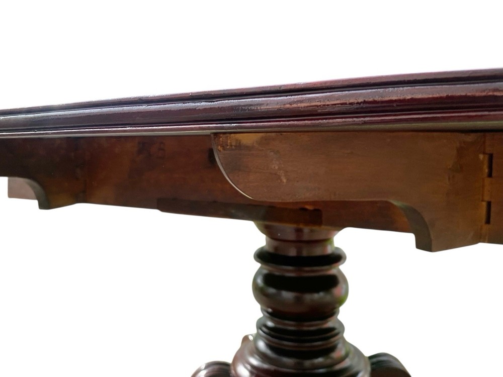 Antique Boston Mahogany Classical Drop Leaf Dining Table