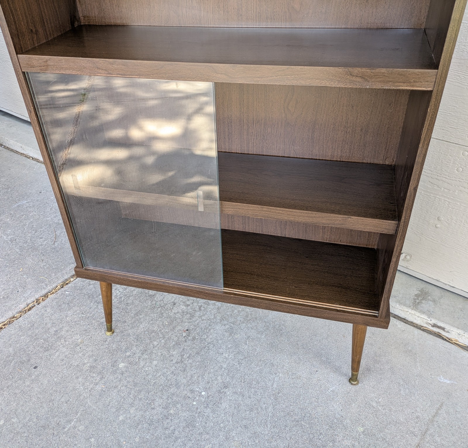 Vintage Mid Century Modern Bookcase Shelf Display Cabinet Sliding Glass Door E26