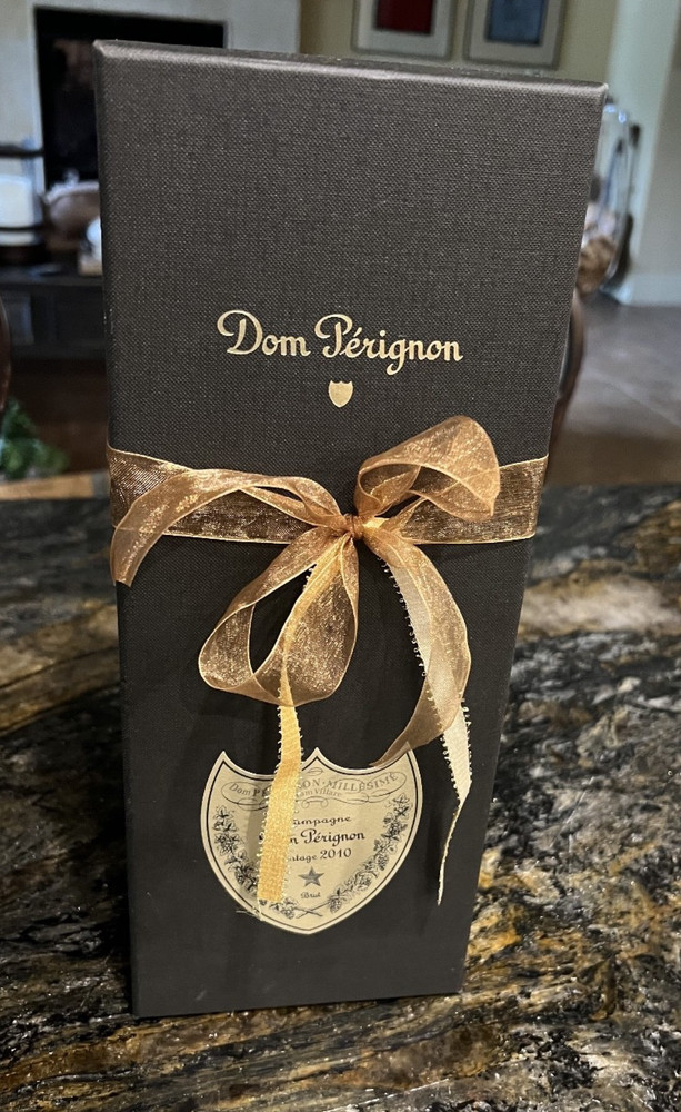 2010 Dom Perignon Champagne EMPTY Gift Box - Gently Loved