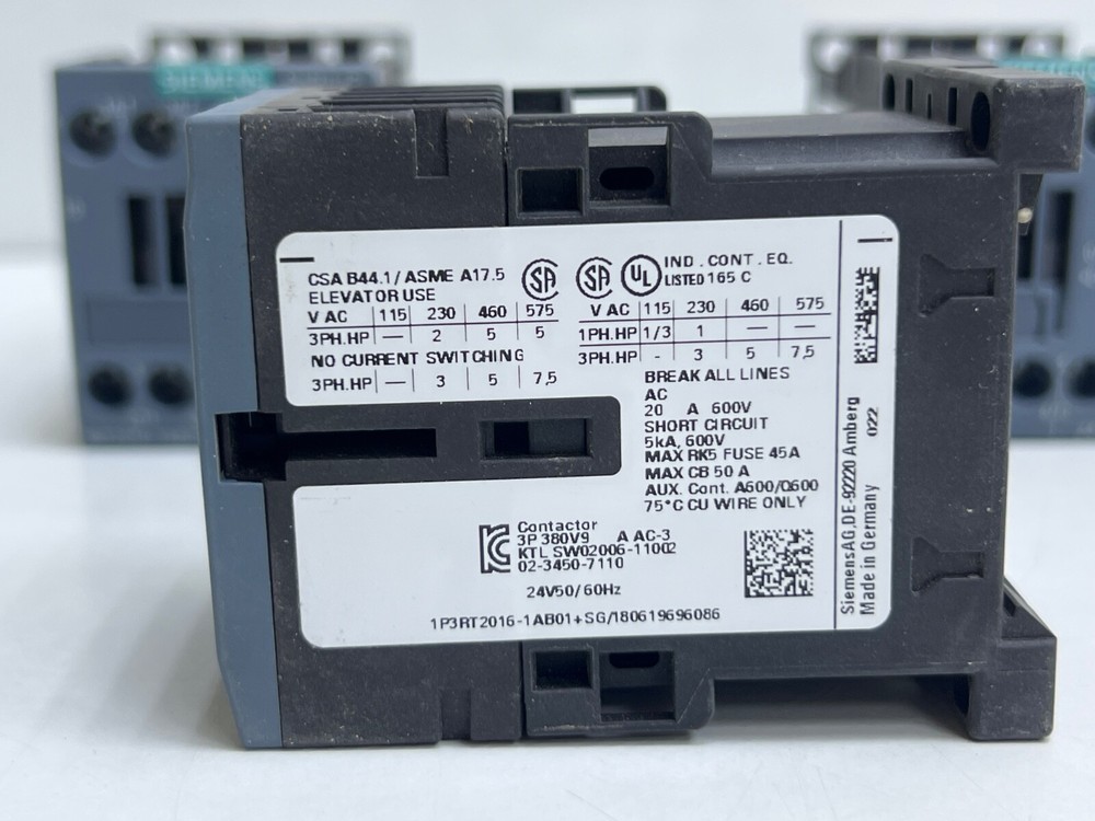 (LOT 3 PCS) SIEMENS 3RT2016-1AB01 CONTACTOR