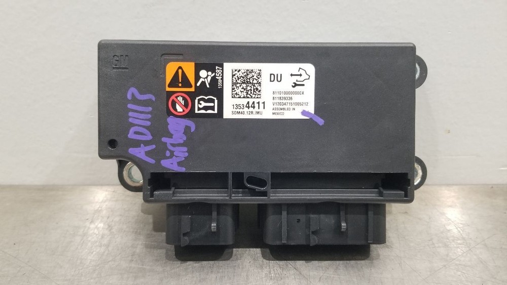 21 CHEVY SILVERADO 2500 SRS BAG MODULE 13534411