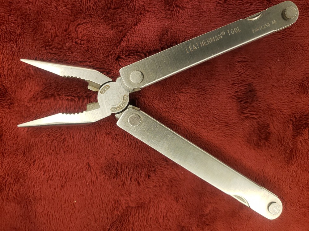 Leatherman ~ PST Multi tool 0897 0897 Date Codes