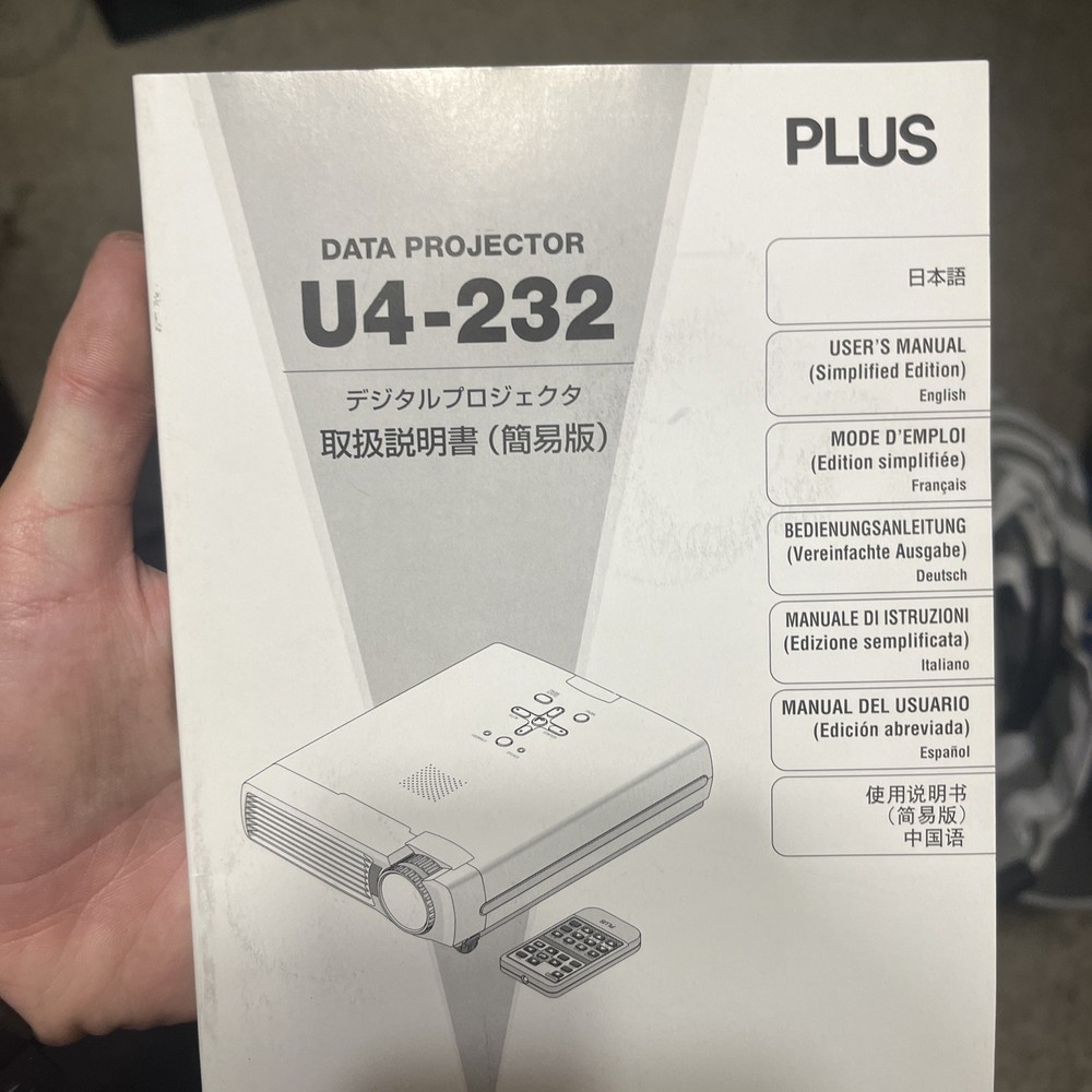 Plus Vision U4-136 Data Projector W/Remote, Cables, & padded carrying case. Test