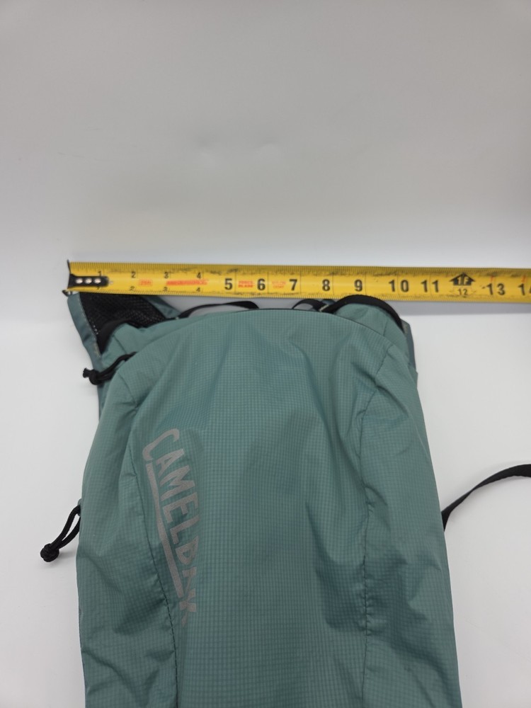 Camelbak Hydrobak Lightweight Hydration Teal Pack Accepts 1.5 Liter - No Bladder