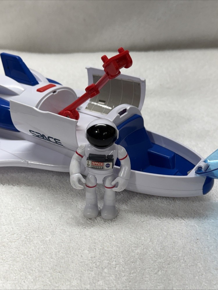 9” Space Shuttle Ship, Pilot, Lighted Engines Sound, By Play Mind, Works