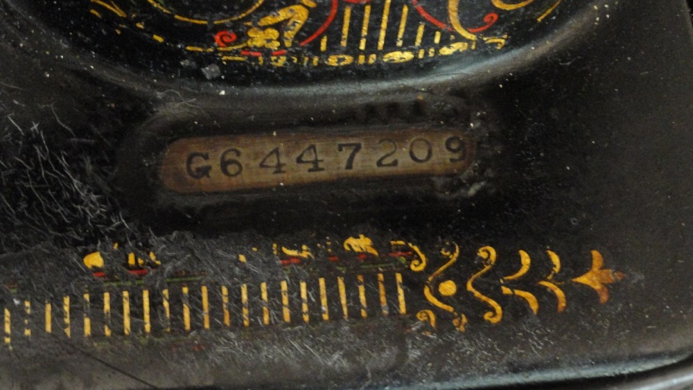 Singer Portable Electric Sewing Machine