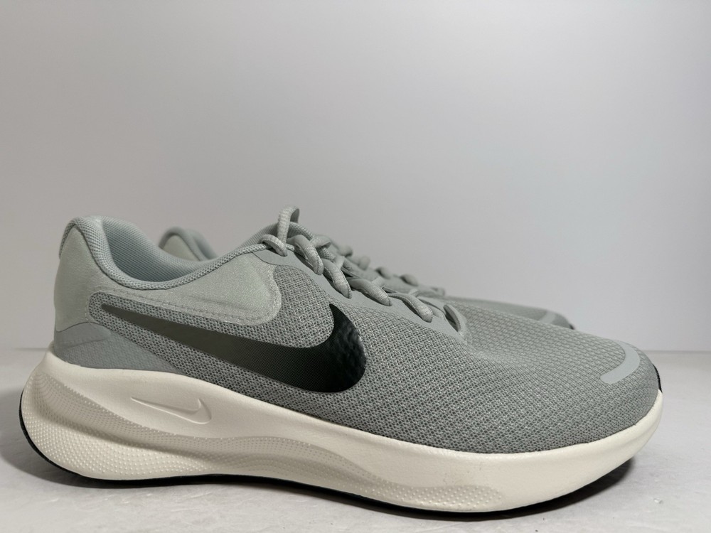 Nike Revolution 7 Light Silver White Extra Wide Running FB8501-003 Men Sizes