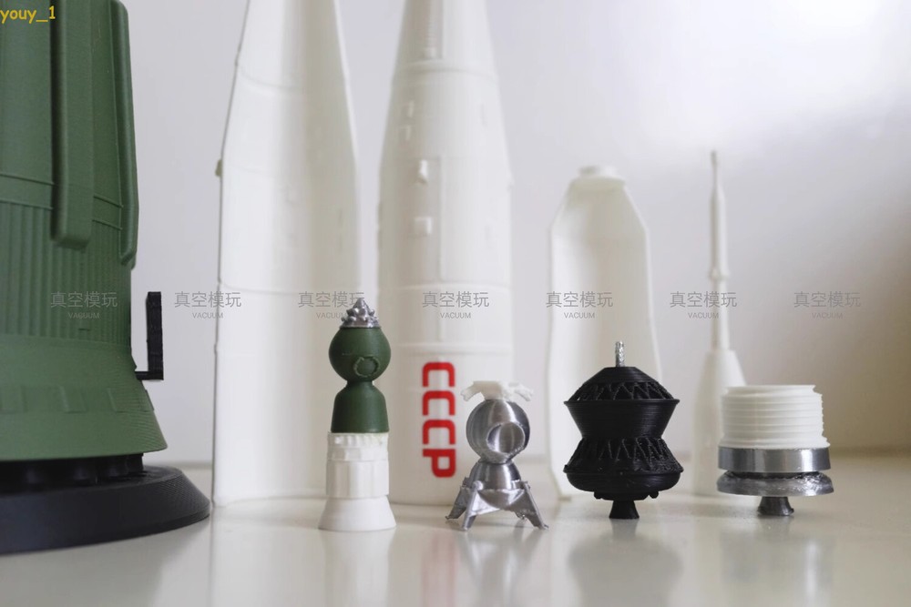1/400 CCCP Lunar Launch Program N1 Heavy Carrier Rocket Static Finished Model