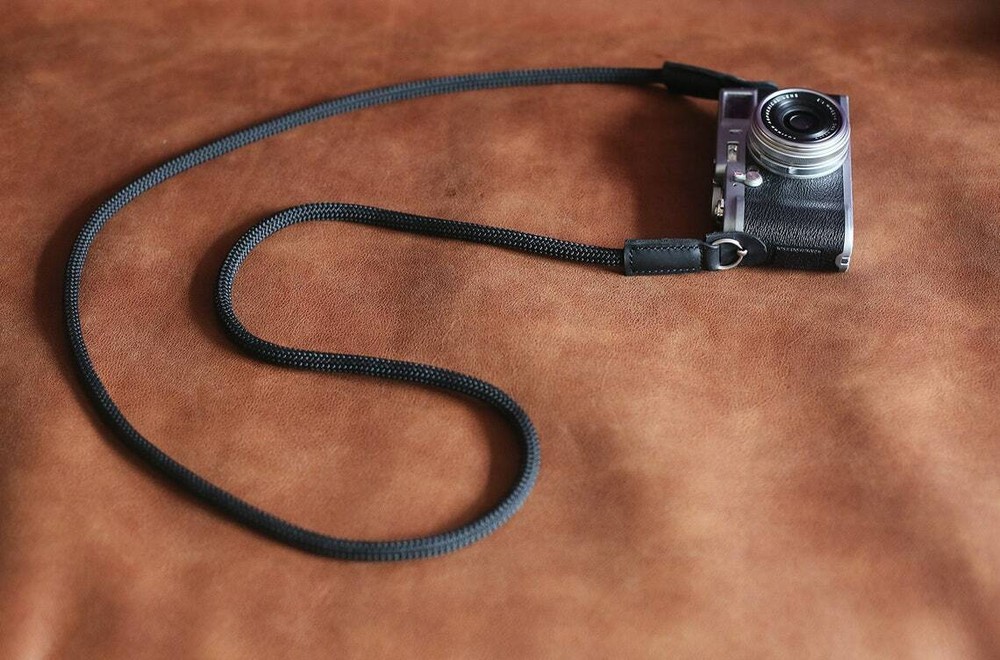 Windmup 8 mm Climbing Rope Camera Strap – Black