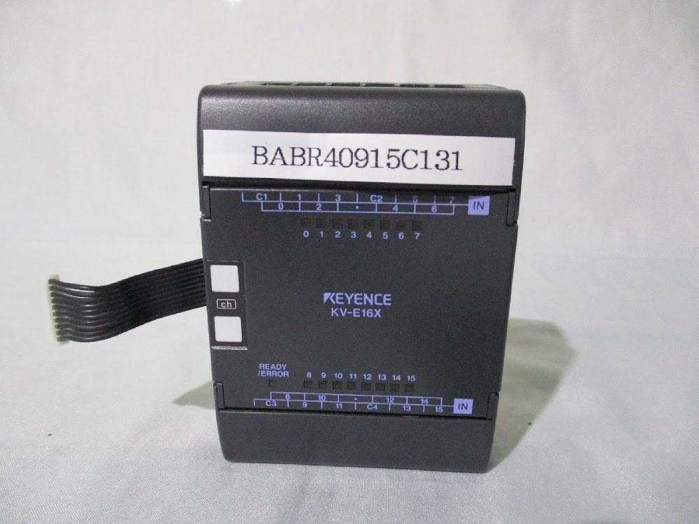 KEYENCE KV-E16X PLC with Built-in Display Function USED