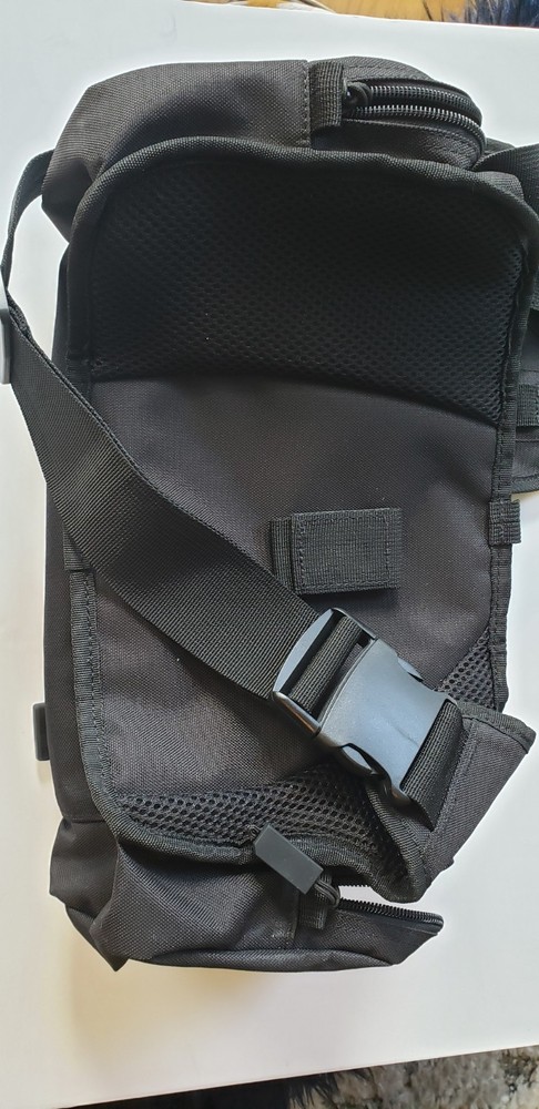 SOG Responder Shoulder Bag