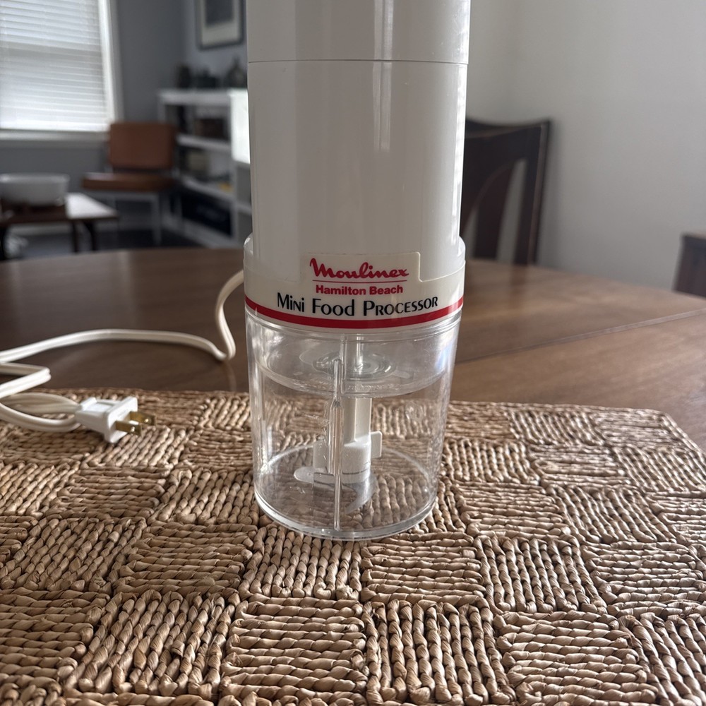 Moulinex Hamilton Beach Mini Food Processor MODEL 904 with Blade & Cup