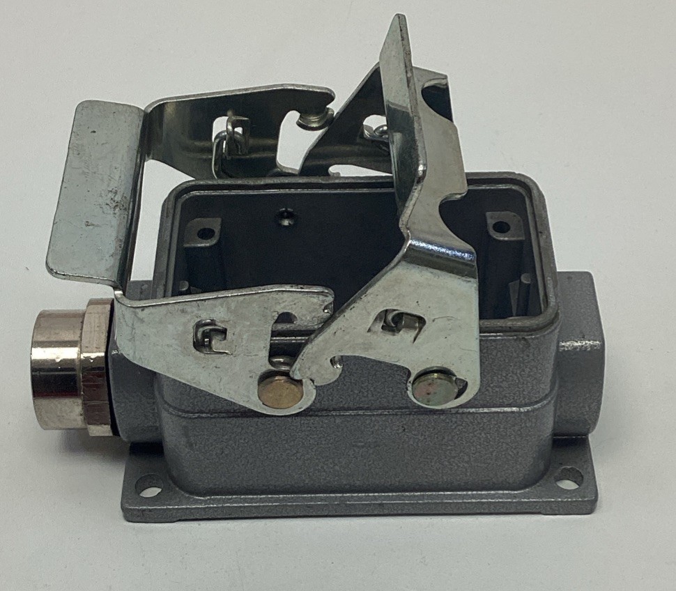 Thomas & Betts BB010 2-Lever Panel Mount Base