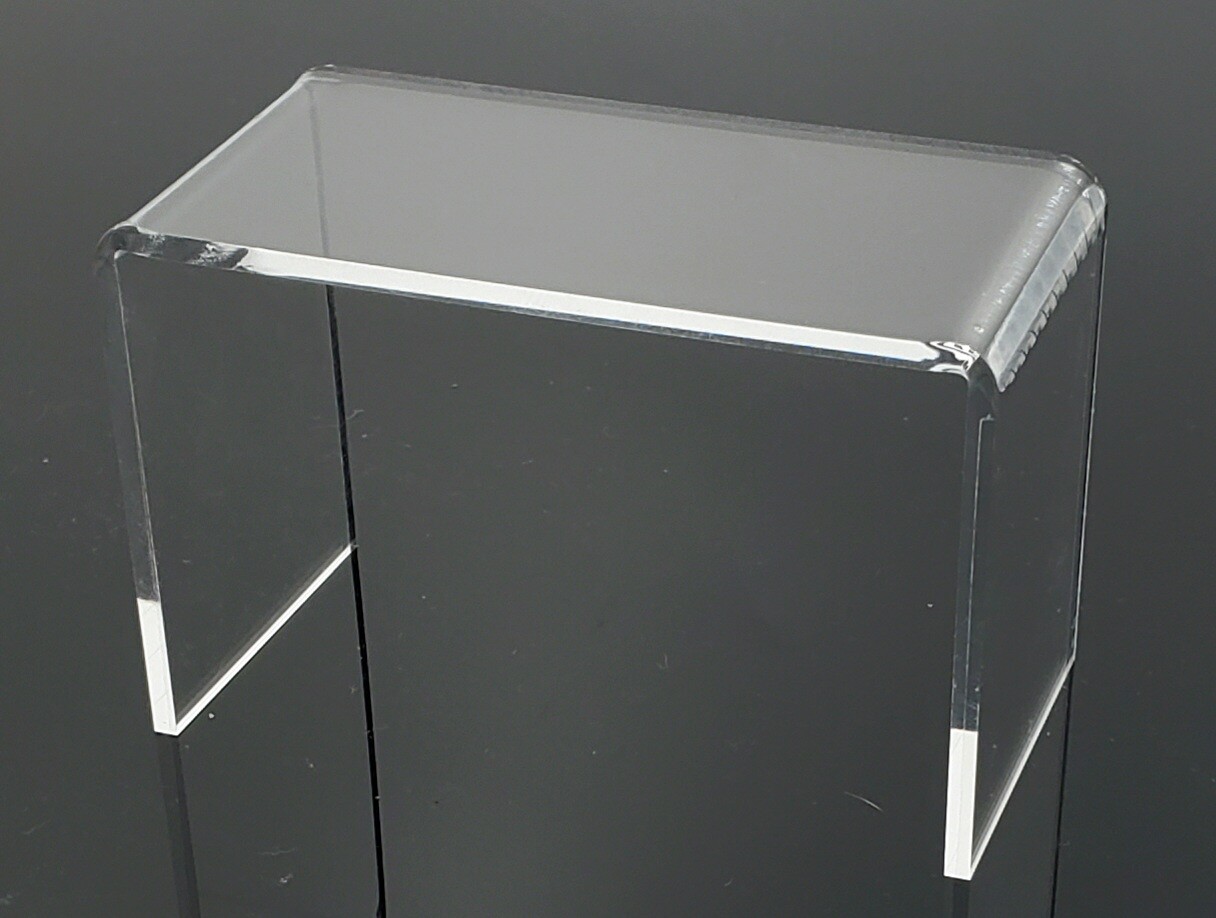 T'z Tagz 3mm Thick 2 Inches High Clear Acrylic Riser Display Stands Pack of 12
