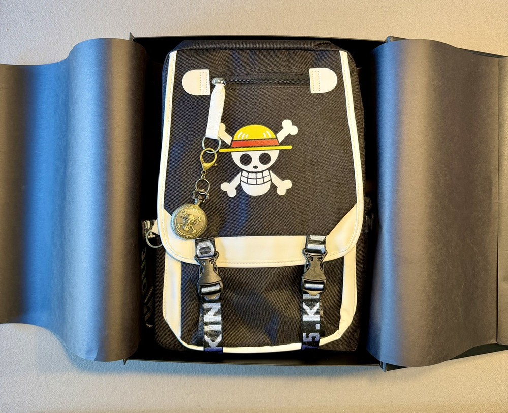 RARE ONE PIECE BACKPACK GIFT SET