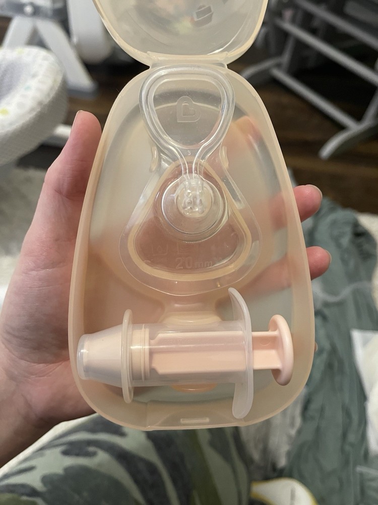 Breastfeeding lot
